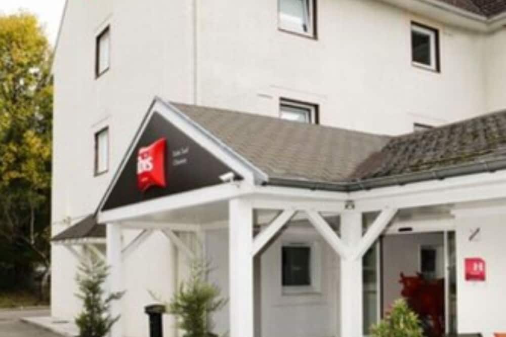 ibis Dole Sud Choisey 写真