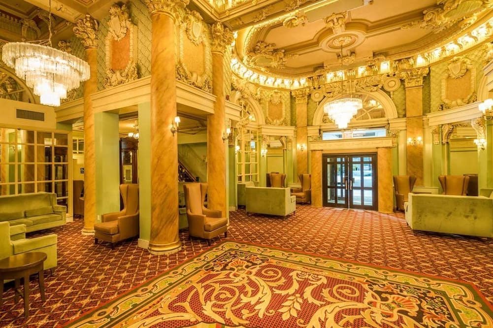 Wolcott Hotel 写真