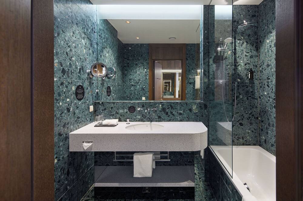 ネリンガ ホテル 写真