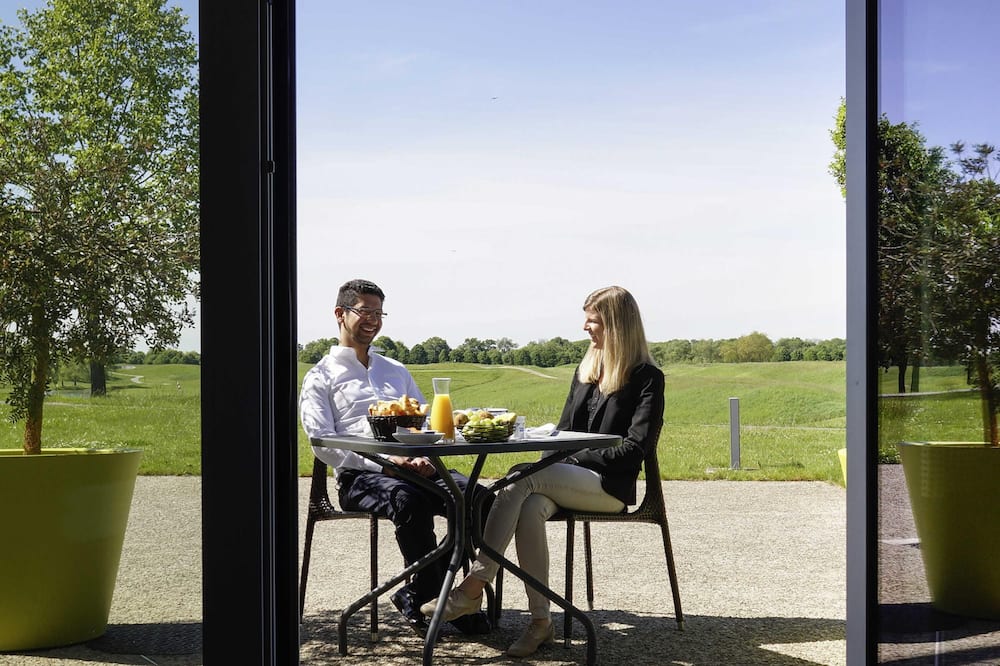 ノボテル サン カンタン アン イブリーヌ 写真