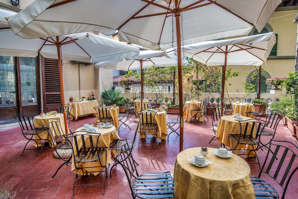 ホテル パリ 写真