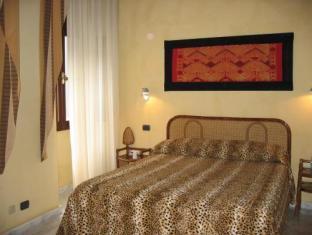 B&B Saluzzo Paesana 1718 写真