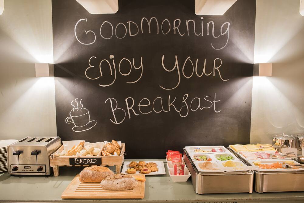 ディッカー&タイス ホテル 写真