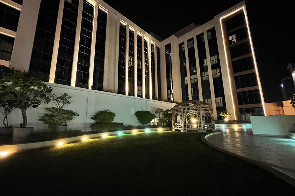 ハイアット プレイス ドバイ アル リッガ 写真