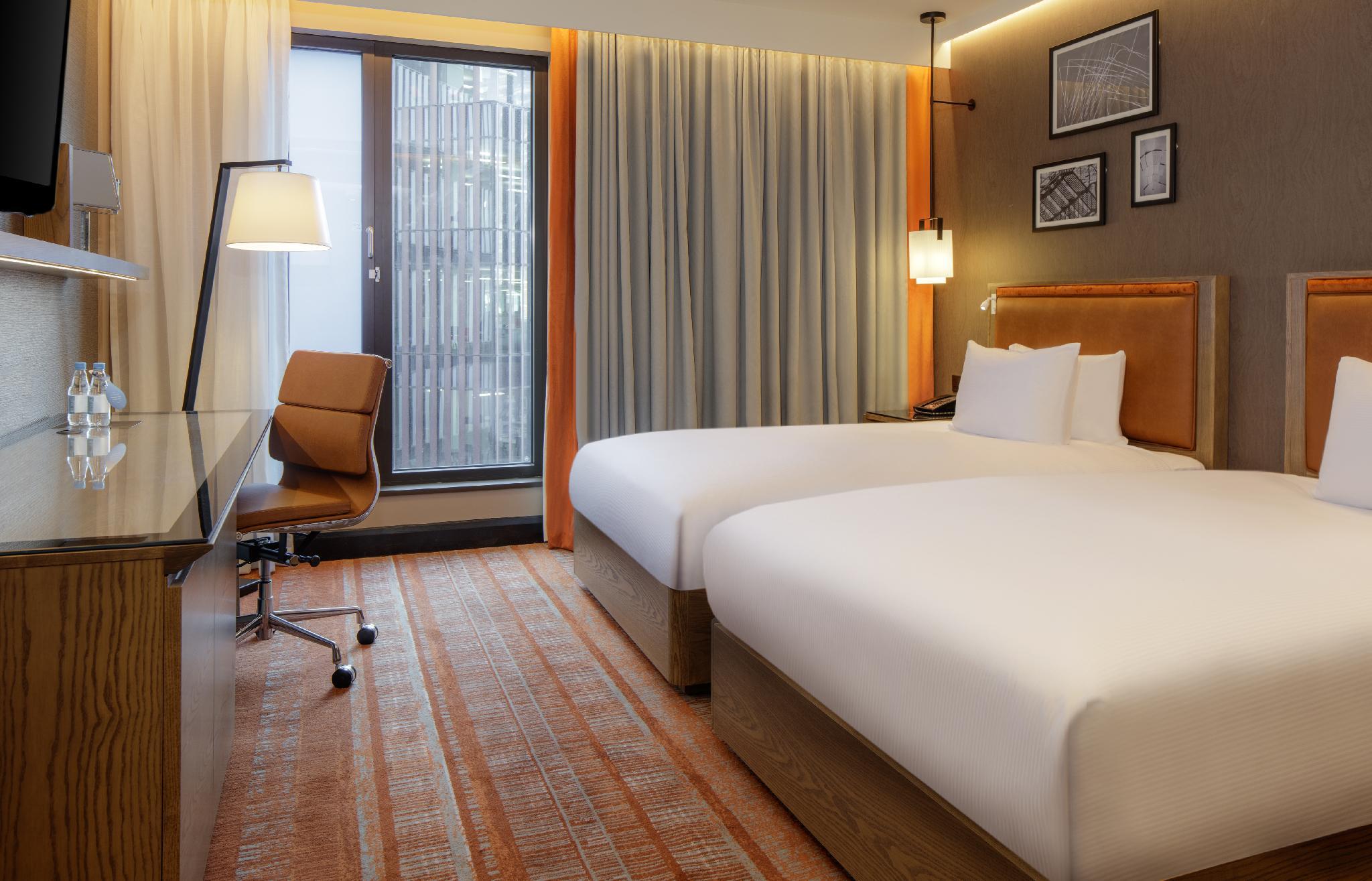 ヒルトン ロンドン タワー ブリッジ 写真