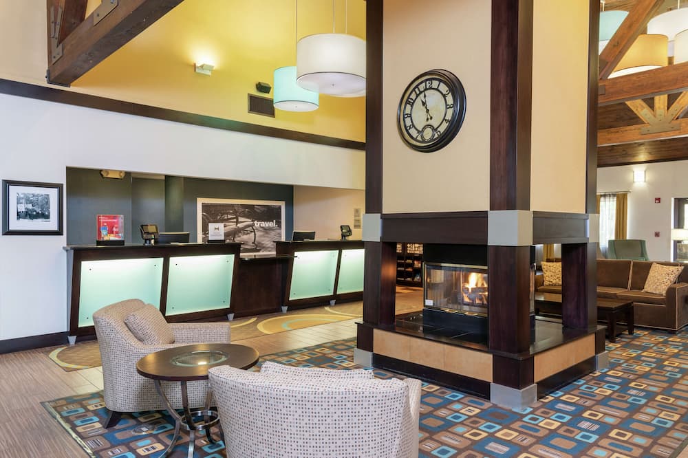 Hampton Inn & Suites Cleveland-Airport/Middleburg Heights 写真