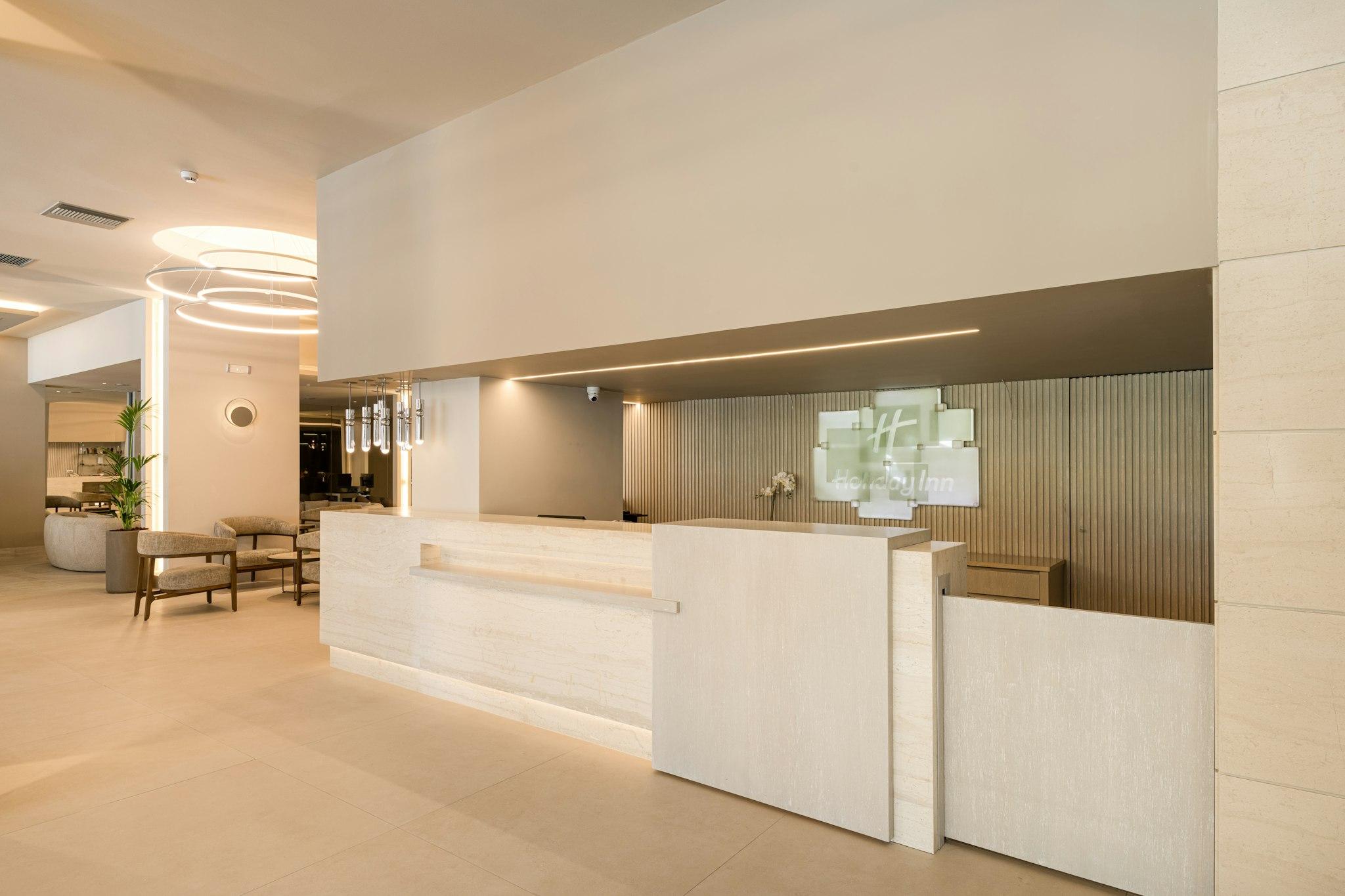 ホリデイ イン テッサロニキ バイ IHG 写真
