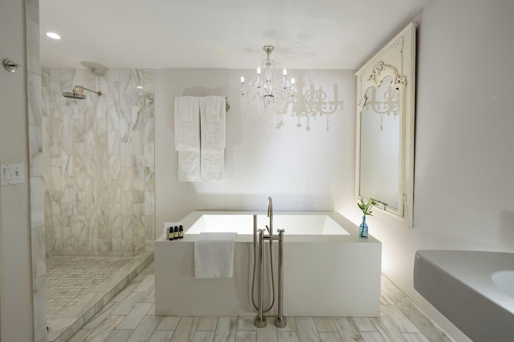 インターナショナル ハウス ホテル 写真