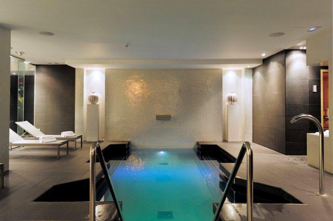 ホテル グラムス バルセロナ 写真