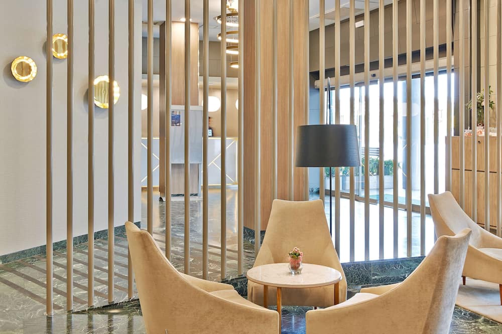 NH シウダット デ サラゴザ 写真