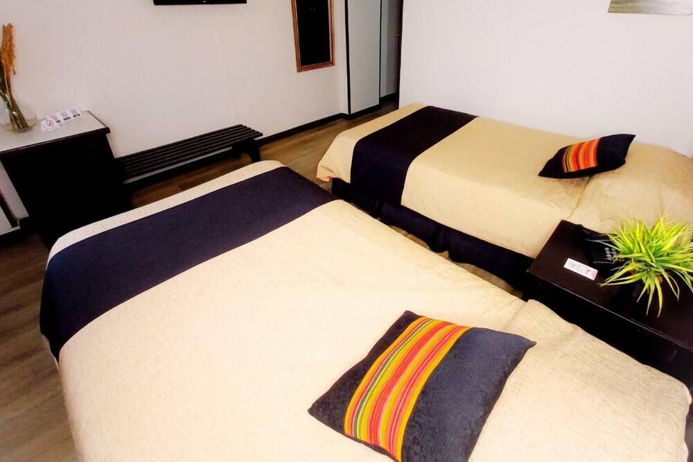 ホテル サガルナガ 写真