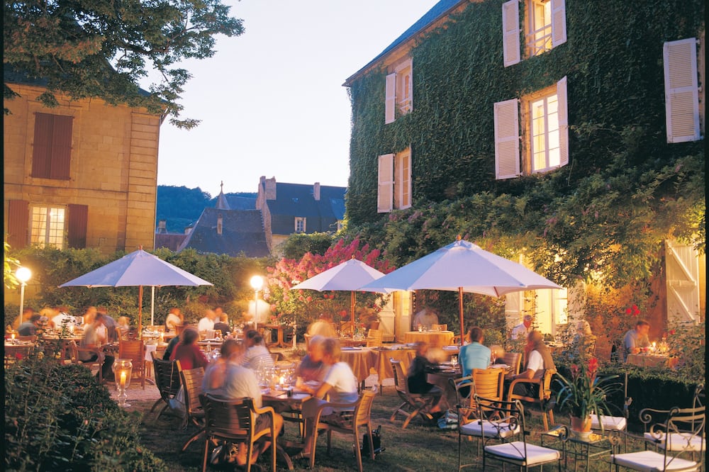 ラ ロズレ オテル レストラン 写真