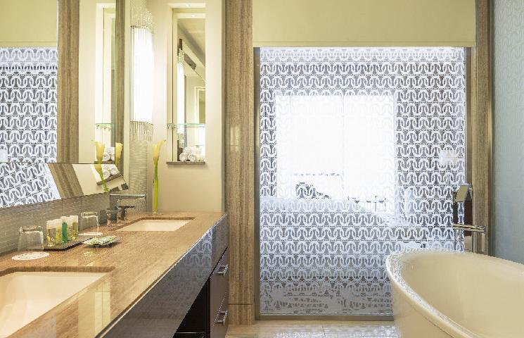 ヒルトン ドバイ アル ハブトア シティ 写真