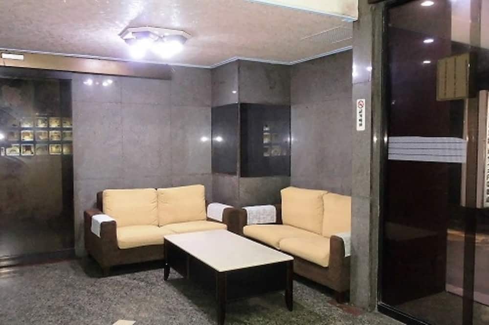 モダン プラザ ホテル 写真