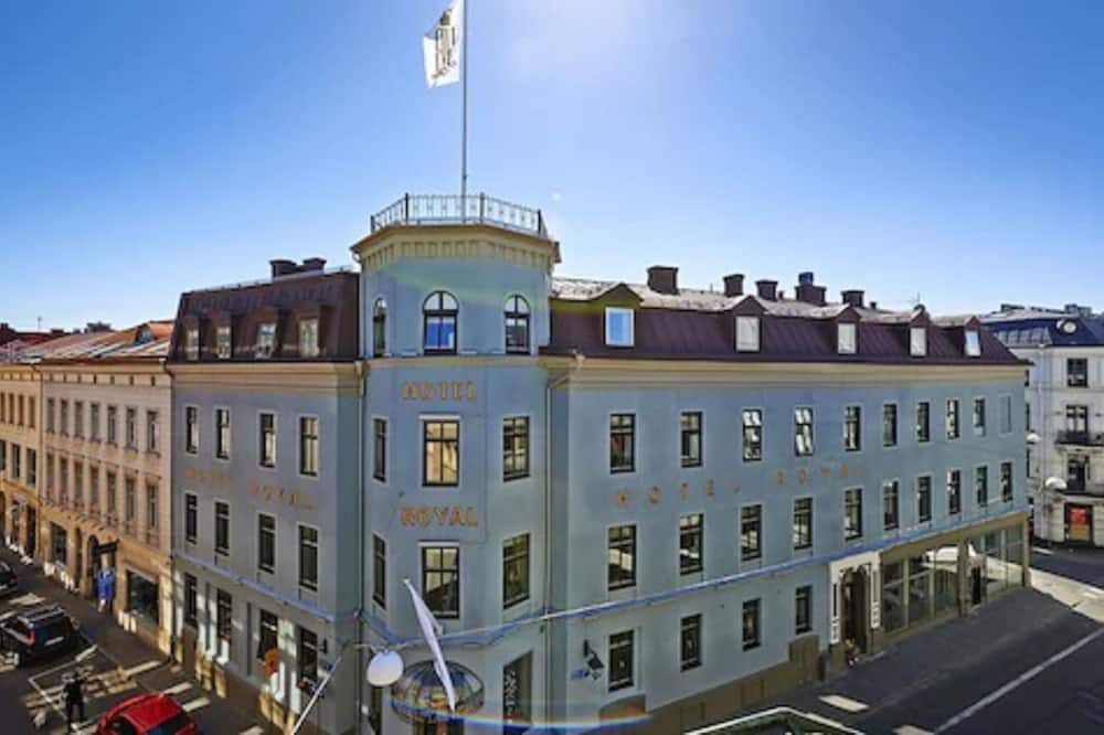 ホテル ロイヤル 写真