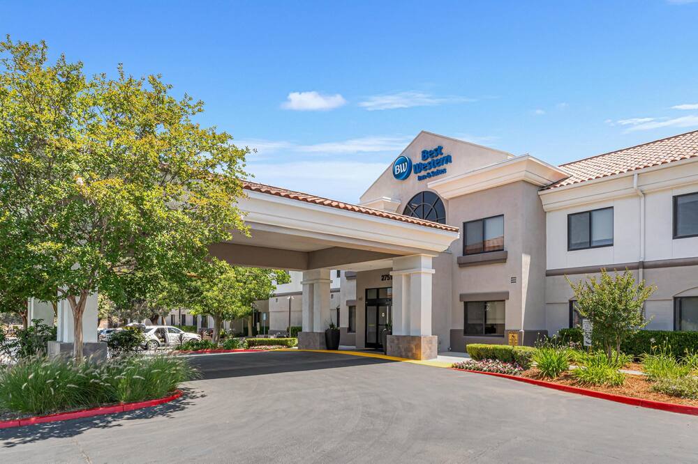 Best Western Valencia/Six Flags Inn & Suites 写真