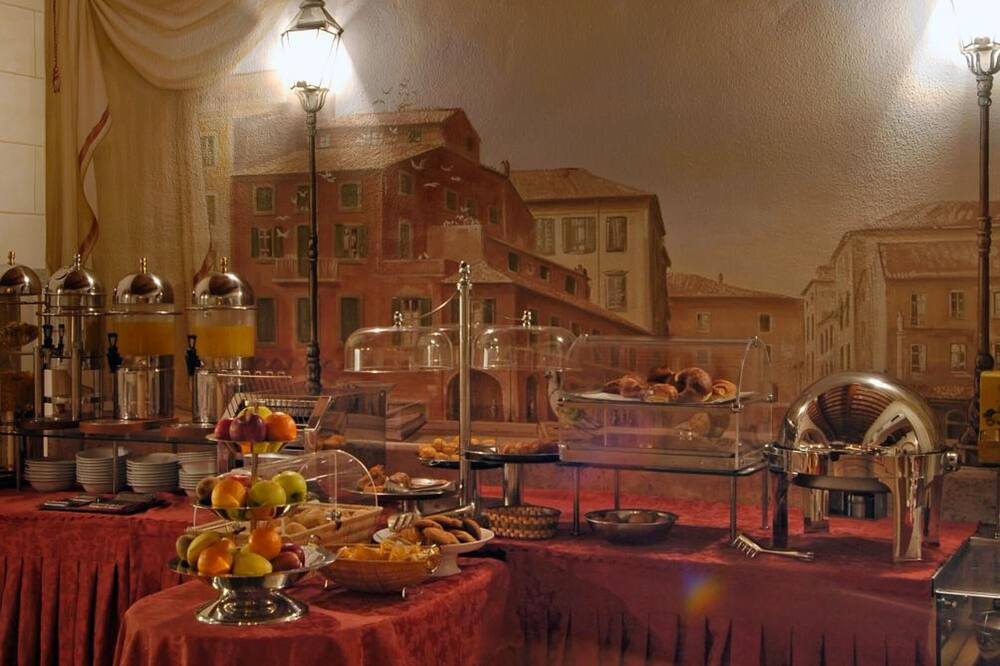 ホテル ボローニャ 写真