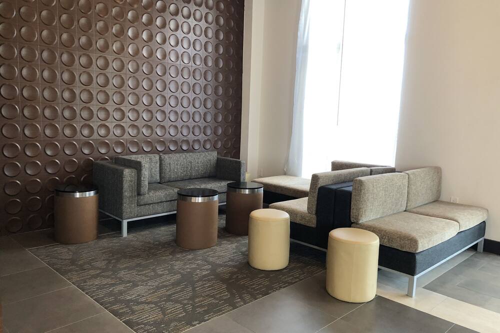 ウィンゲート バイ ウィンダム マーフリーズボロ ニア MSU 写真