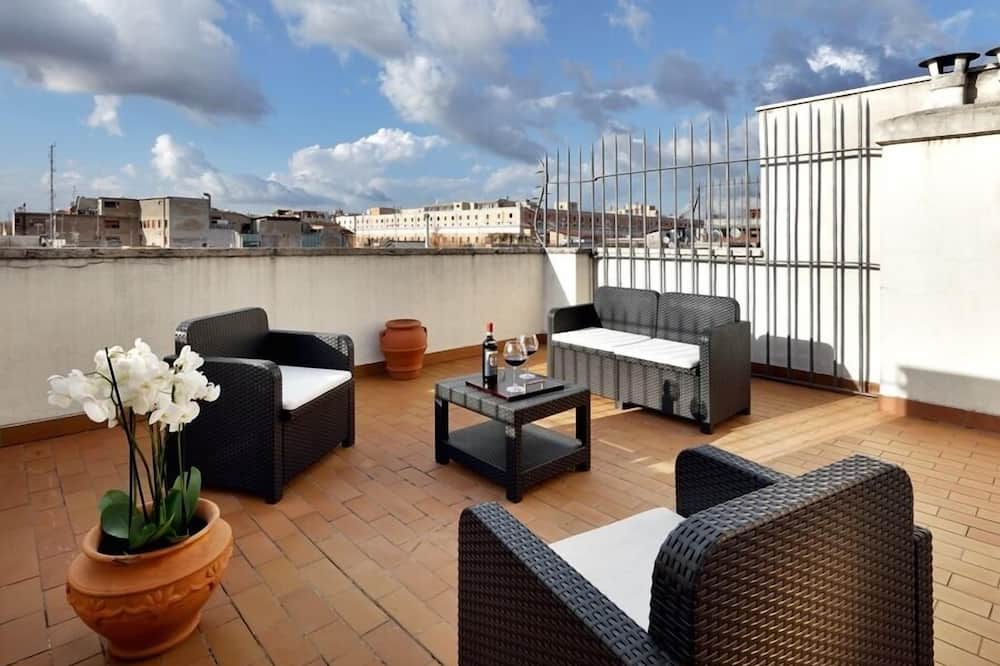 エグゼ インターナショナル パレス 写真