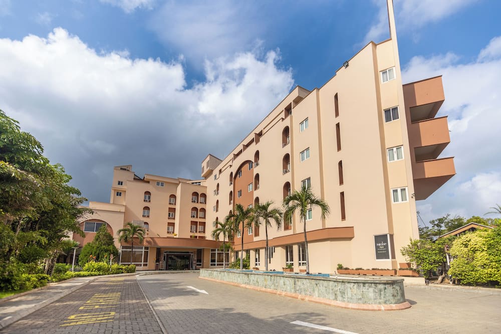 The African Regent Hotel 写真