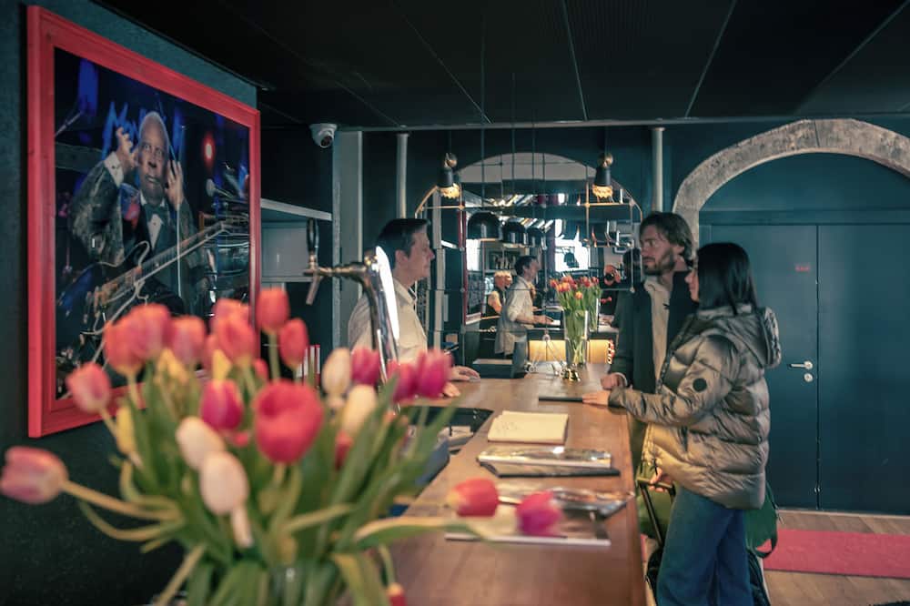 Tralala Hotel Montreux 写真