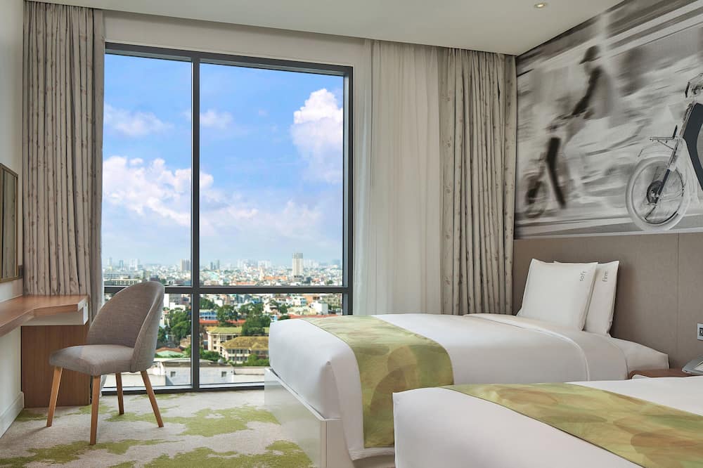 ホリデイ イン ＆ スイーツ サイゴン エアポート バイ IHG 写真