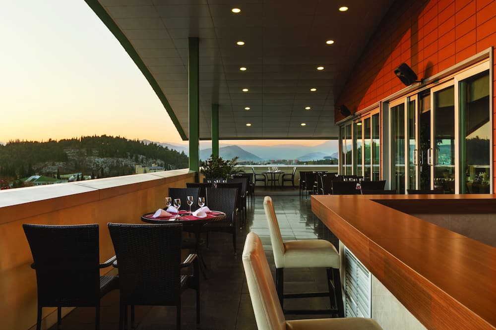 Ramada by Wyndham Podgorica 写真