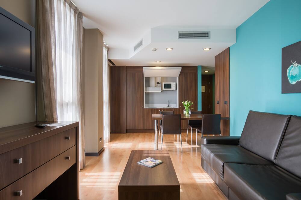 ホテル ユーロスターズ レイ フェルナンド II 写真