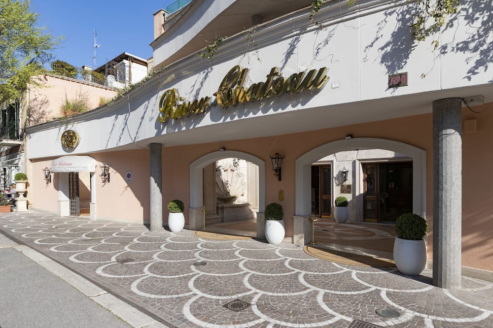 リバー シャトー ホテル 写真