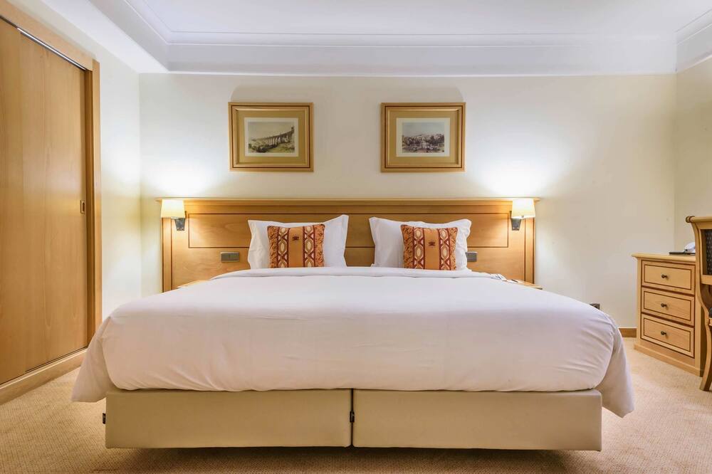 オテル レアル パラシオ 写真