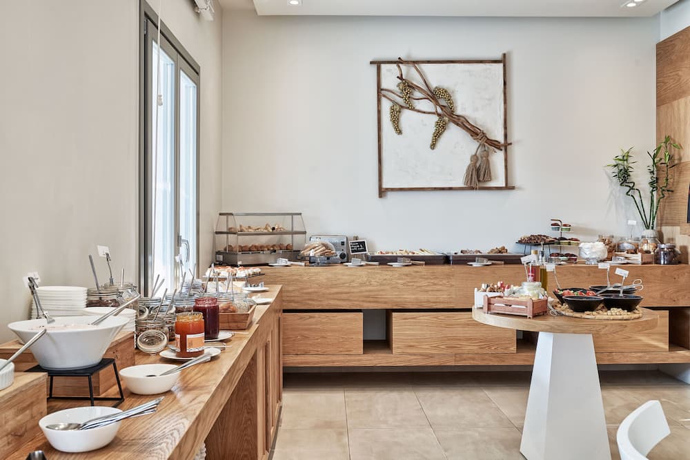 18 グレープス ホテル 写真