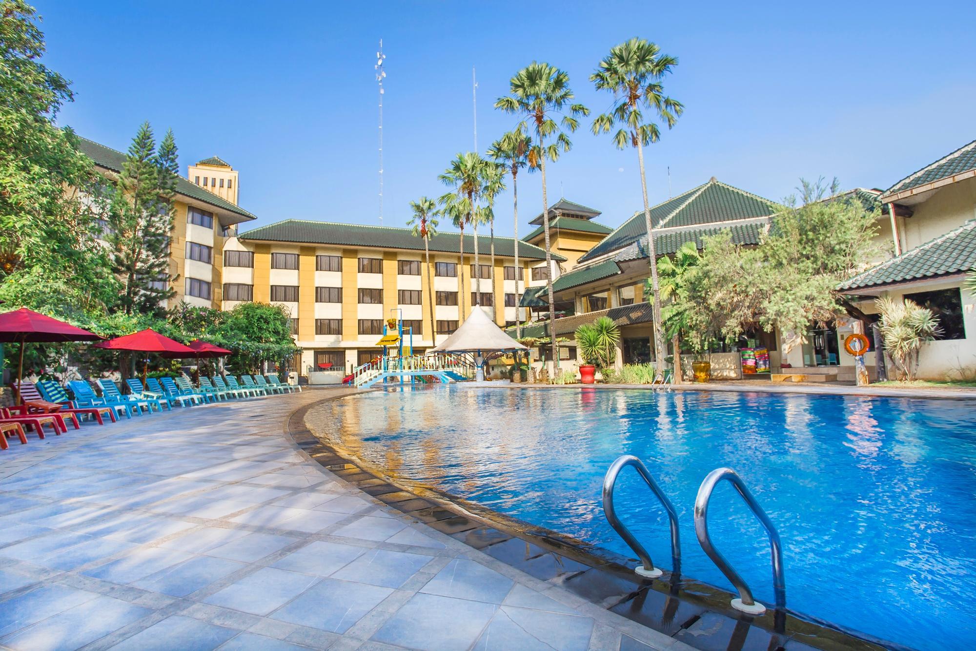 プライム プラザ ホテル プルワカルタ 写真