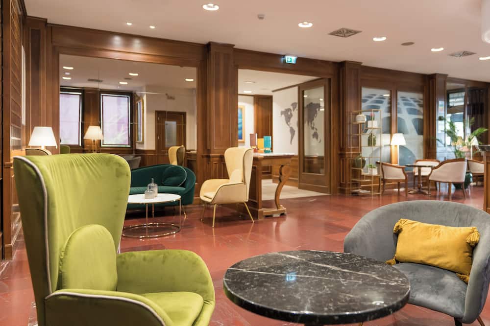 ホテル デイ コングレッシ 写真