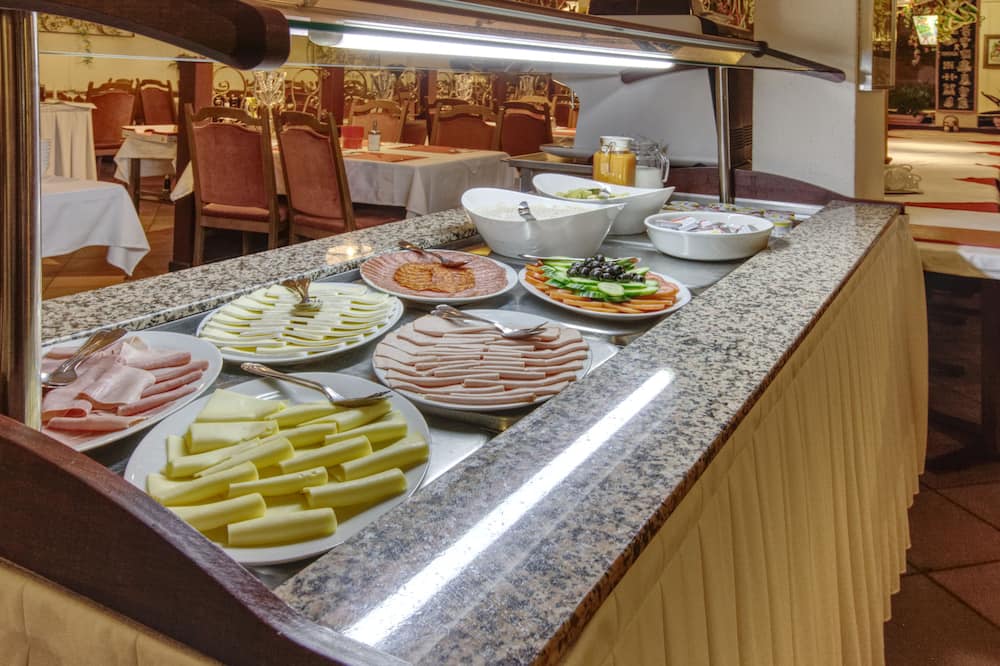 ホテル ラインフェルダーホフ 写真