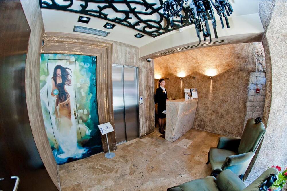 アストリア ホテル コトール 写真