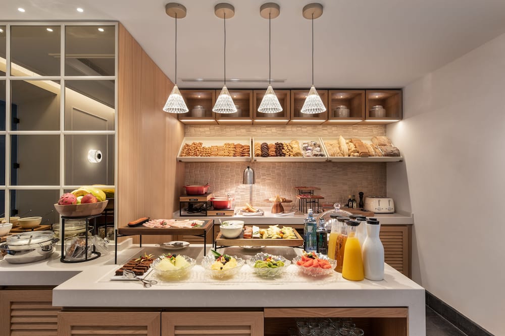 アウレア カーサ パラシオ サガスタ バイ ユーロスターズ ホテル カンパニー 写真