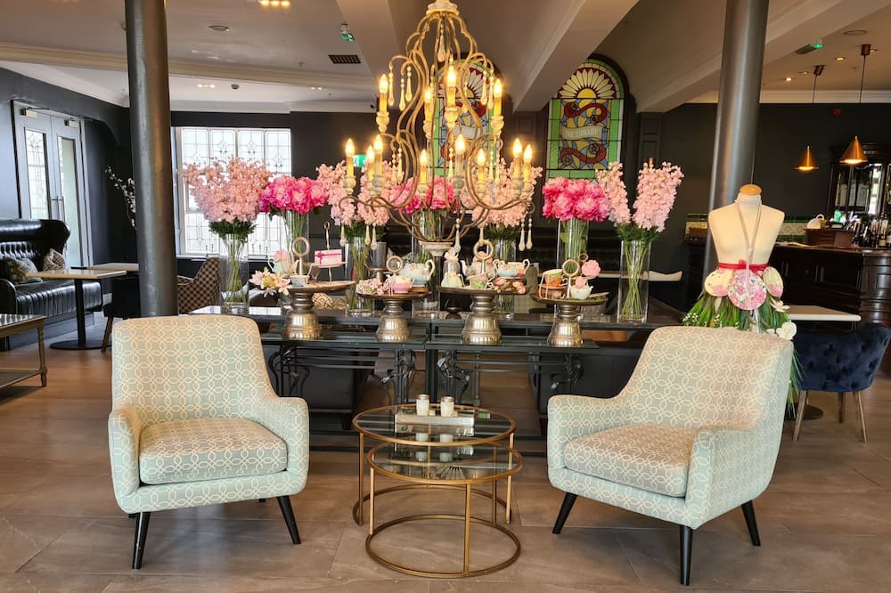 ブラーニー ウーレン ミルズ  ホテルBW シグネチャー コレクション 写真