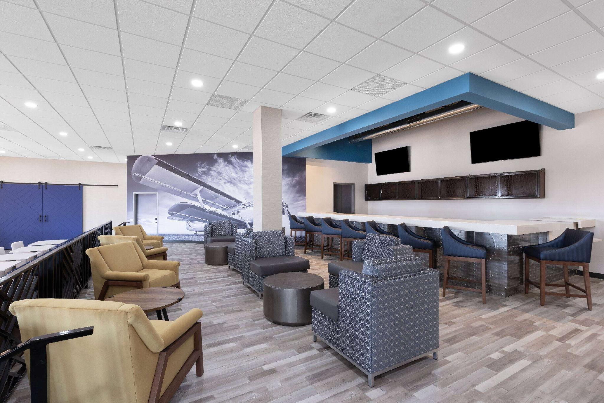 Wingate by Wyndham Wichita Airport 写真