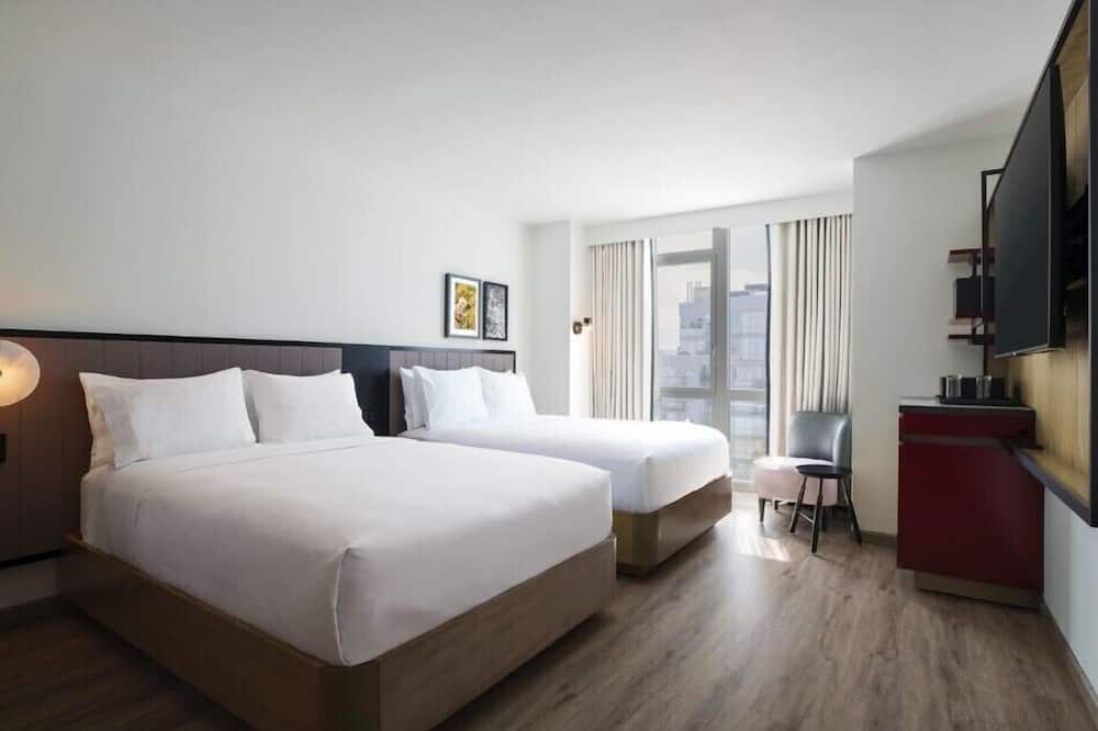 ルネッサンス ニューヨーク フラッシング ホテル アット タングラム 写真