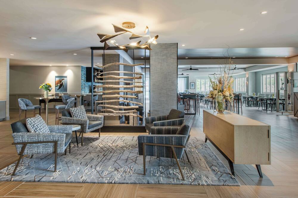 コースト レホボス ビーチ  タペストリー コレクション バイ ヒルトン 写真