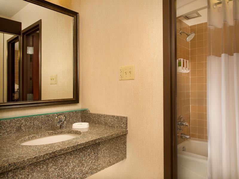 Hotel Suites Kansas City Stadium 写真
