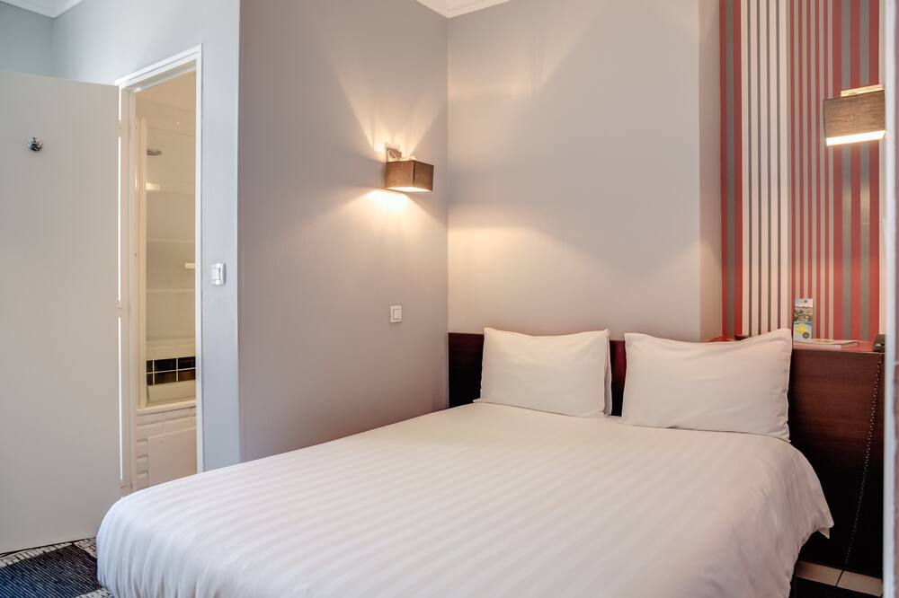 Logis Hotel - Le Charleston 写真