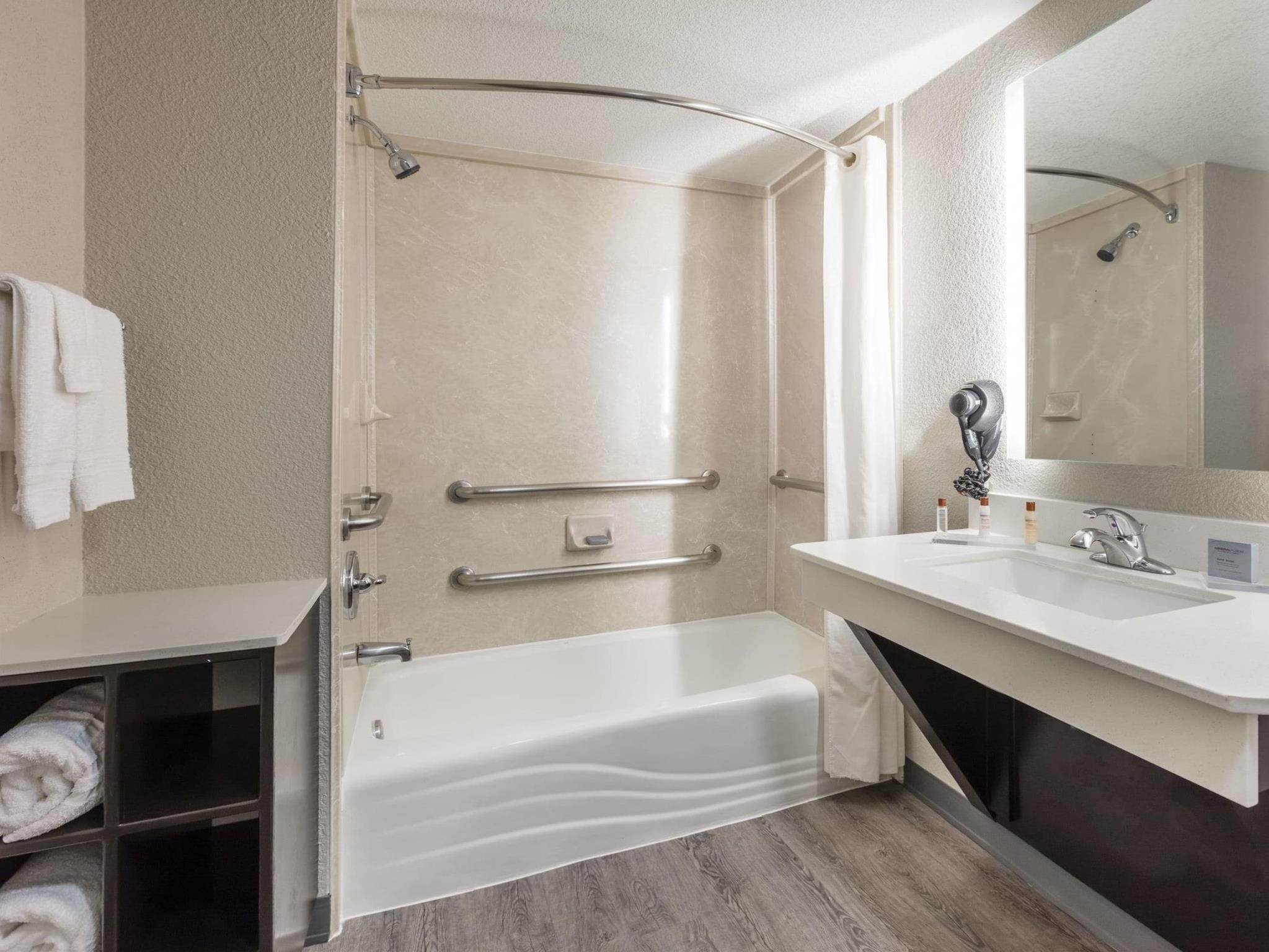 ウインゲート、ウィンダム ダラス ラブ フィールド 写真