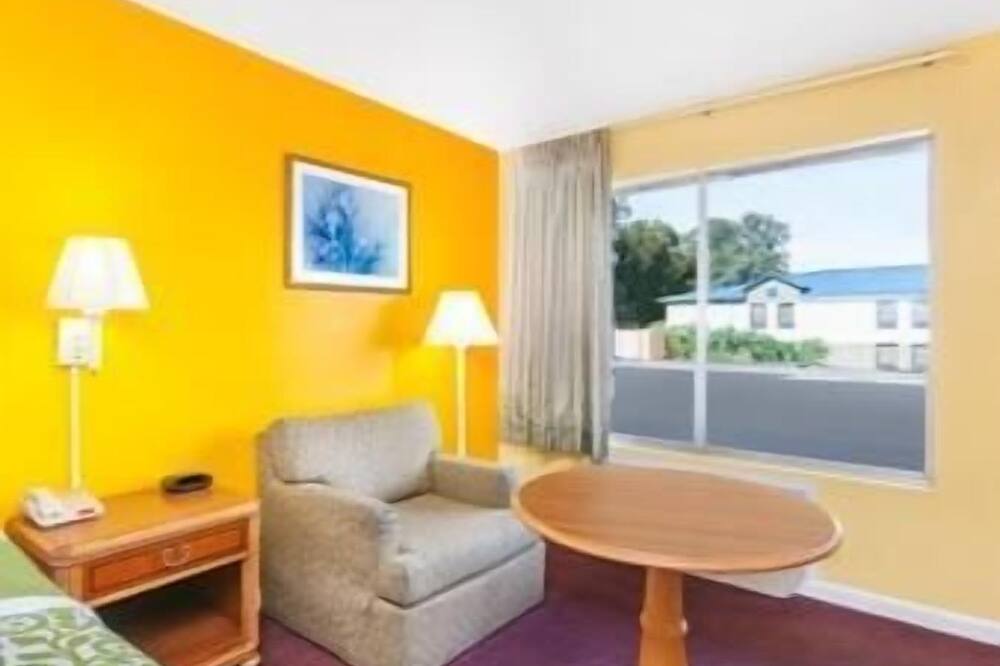 デイズ イン バイ ウィンダム ジャクソンビル 写真