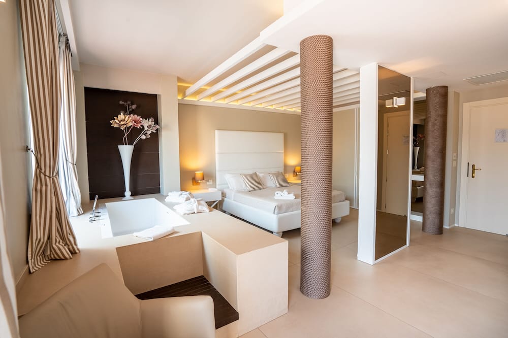 コボ デイ サラセニ 写真