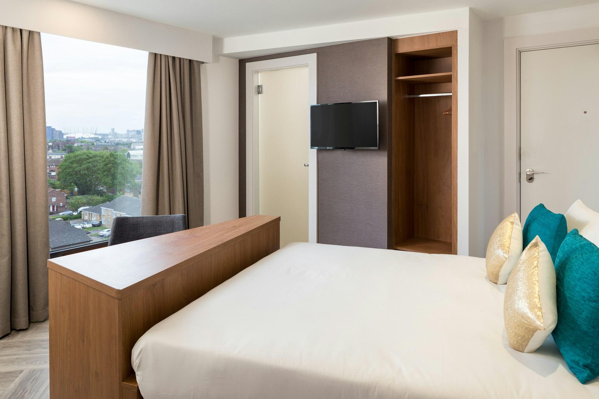 ルームズ ロンドン ストラドフォード 写真