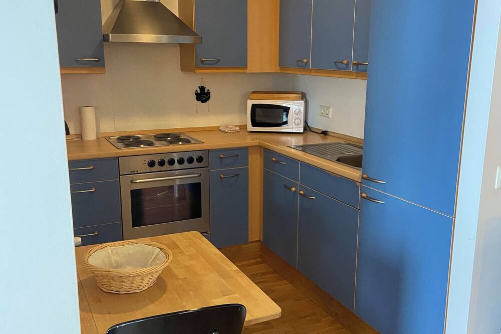 アークレイリ バックパッカーズ 写真