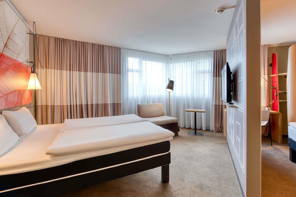 イビス ニュルンベルク シティ アム プレルラー 写真