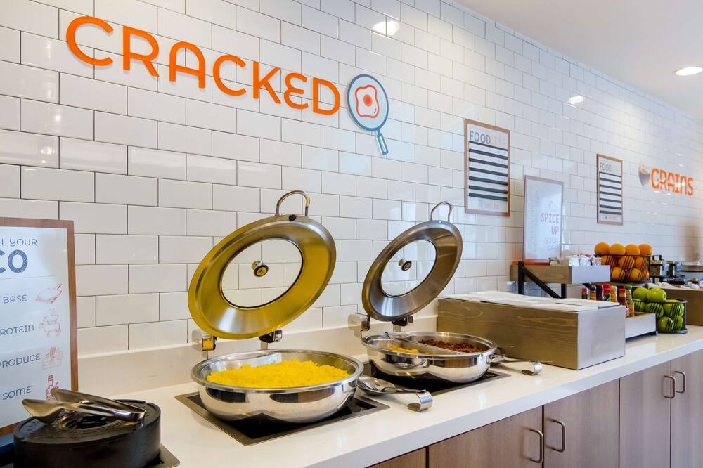 ソネスタ ES スイーツ シカゴ ウォキーガン ガーニー 写真