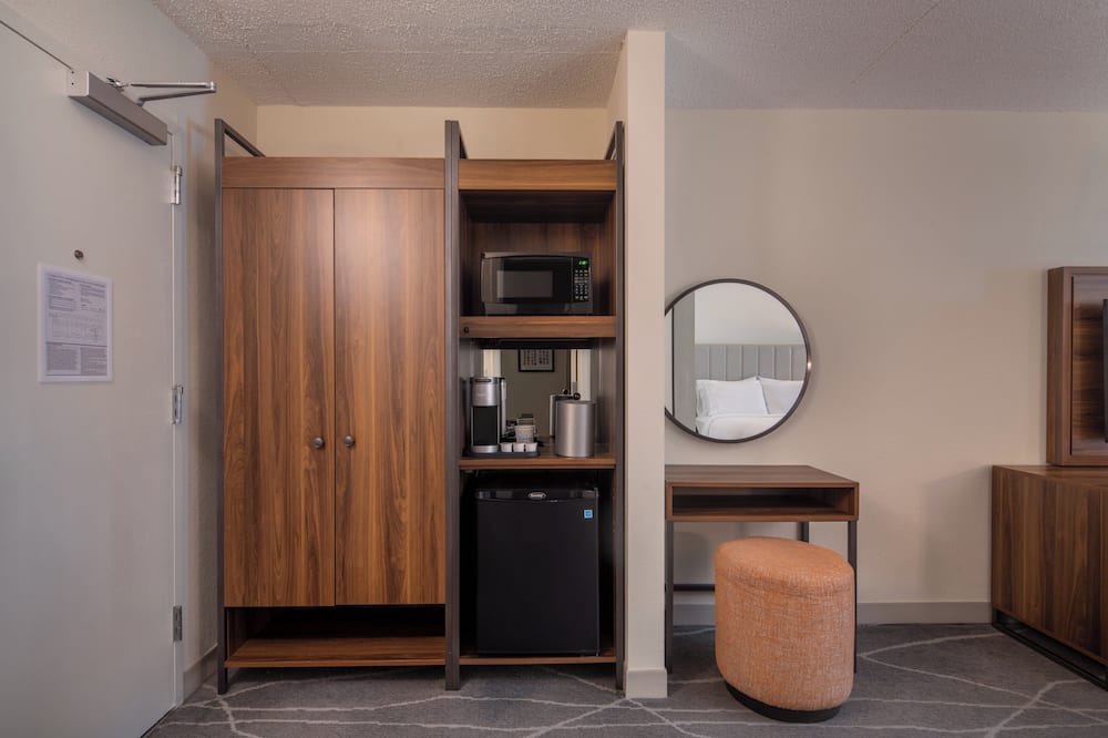 ホリデイ イン エクスプレス & スイーツ チャールストン DWTN - メディカル センター バイ IHG 写真